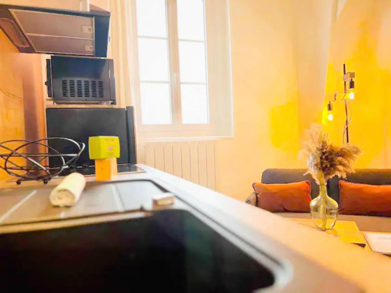 Le Carnot: Apt 2 Prs Neuf Proxi Centre Historique ดีจอง ภายนอก รูปภาพ